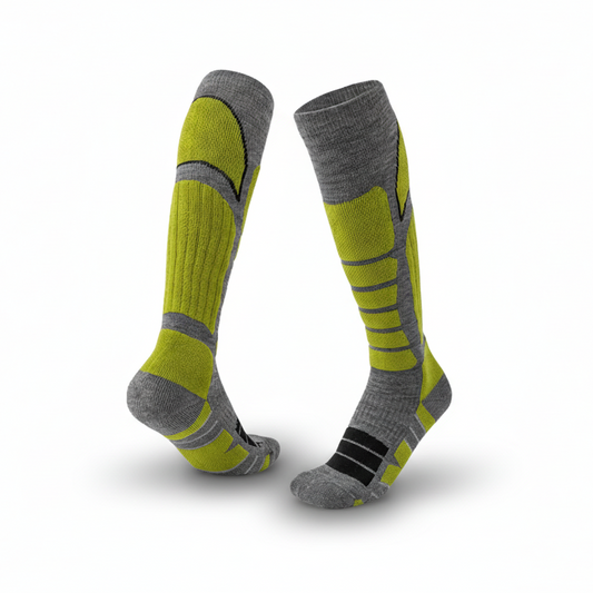 Men’s merino wool ski socks designed for warmth comfort and moisture control in alpine conditions.