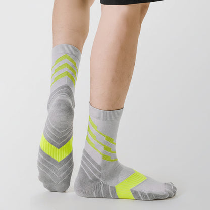 Men’s running socks with reflective strips for visibility during night or early morning runs
