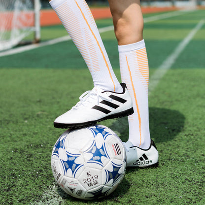 Close up breathable knit fabric women’s football socks